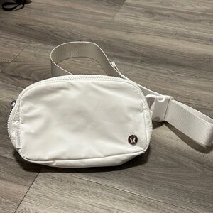 lululemon athletica White Belt’s Bag 1L